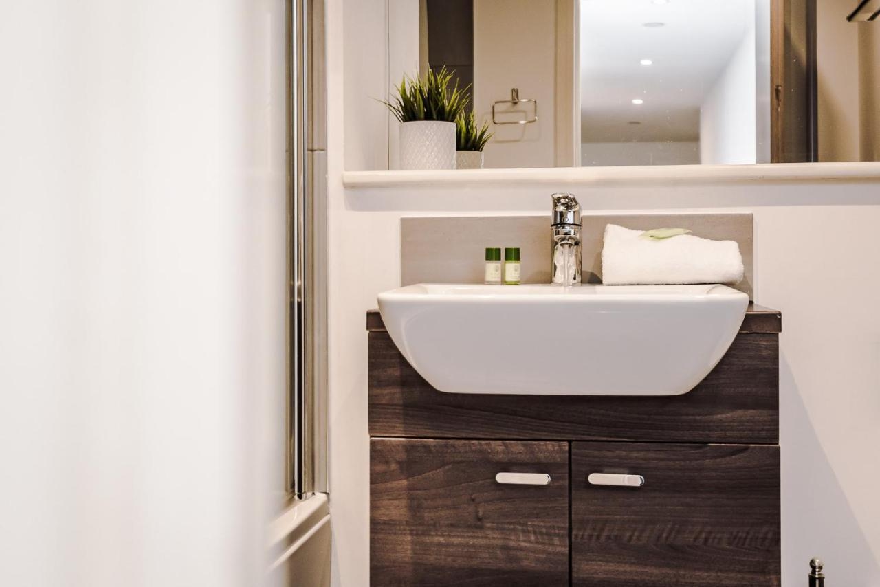 Host & Stay - Waterfront Penthouse Liverpool Extérieur photo